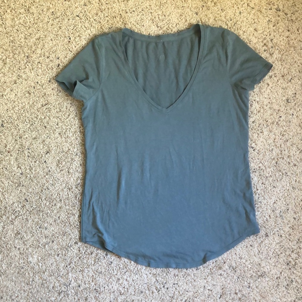 Lululemon Workout Shirt
